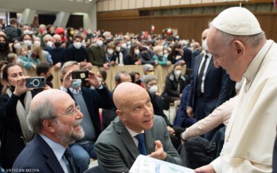 I Cartoni per la Pace consegnati a Papa Francesco